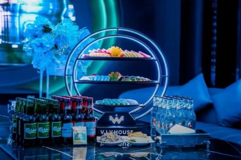 岳阳夜场招聘包厢日结,只要你肯努力